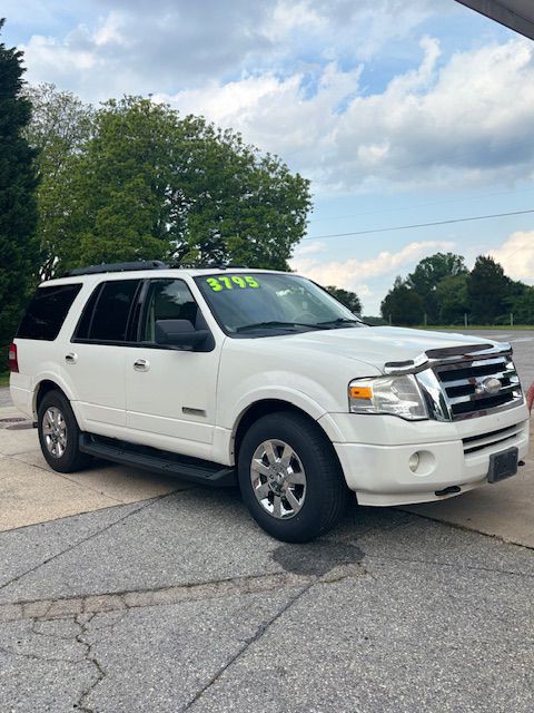 2008 Ford Expedition Image 2