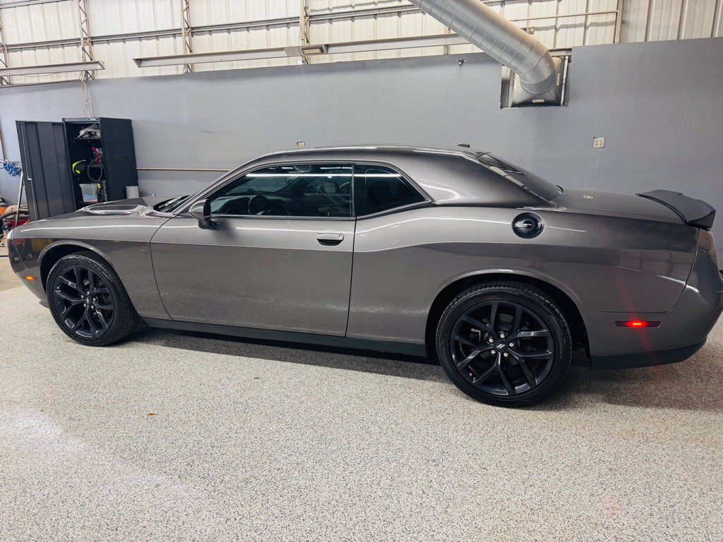 2020 Dodge Challenger Image 3