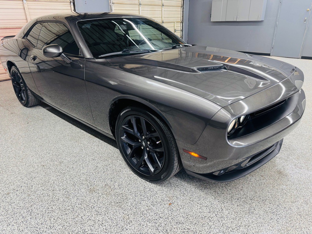 2020 Dodge Challenger Image 4