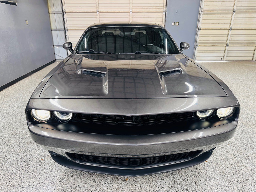 2020 Dodge Challenger Image 5