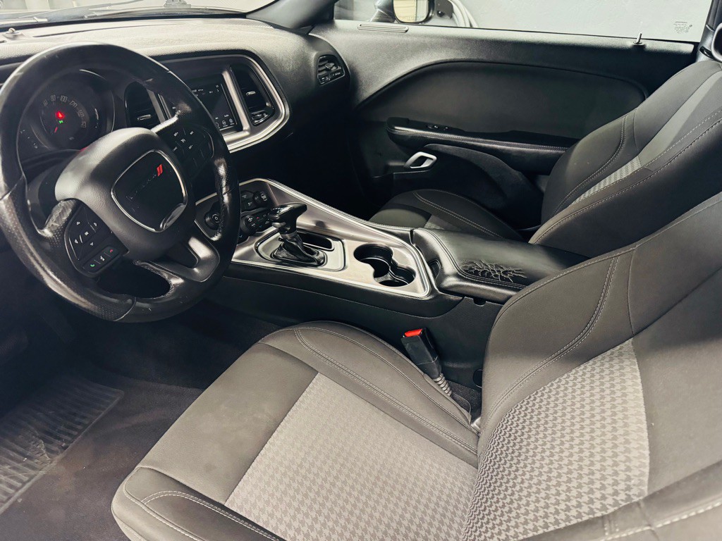 2020 Dodge Challenger Image 6