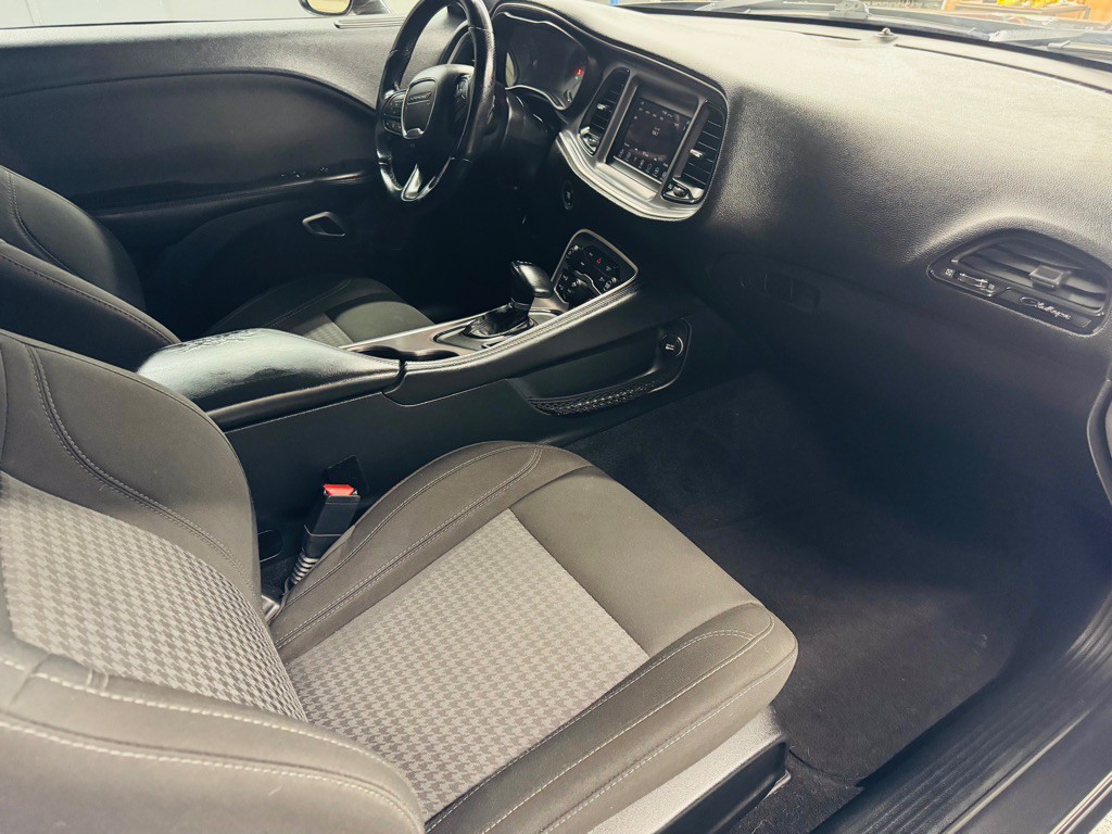 2020 Dodge Challenger Image 7