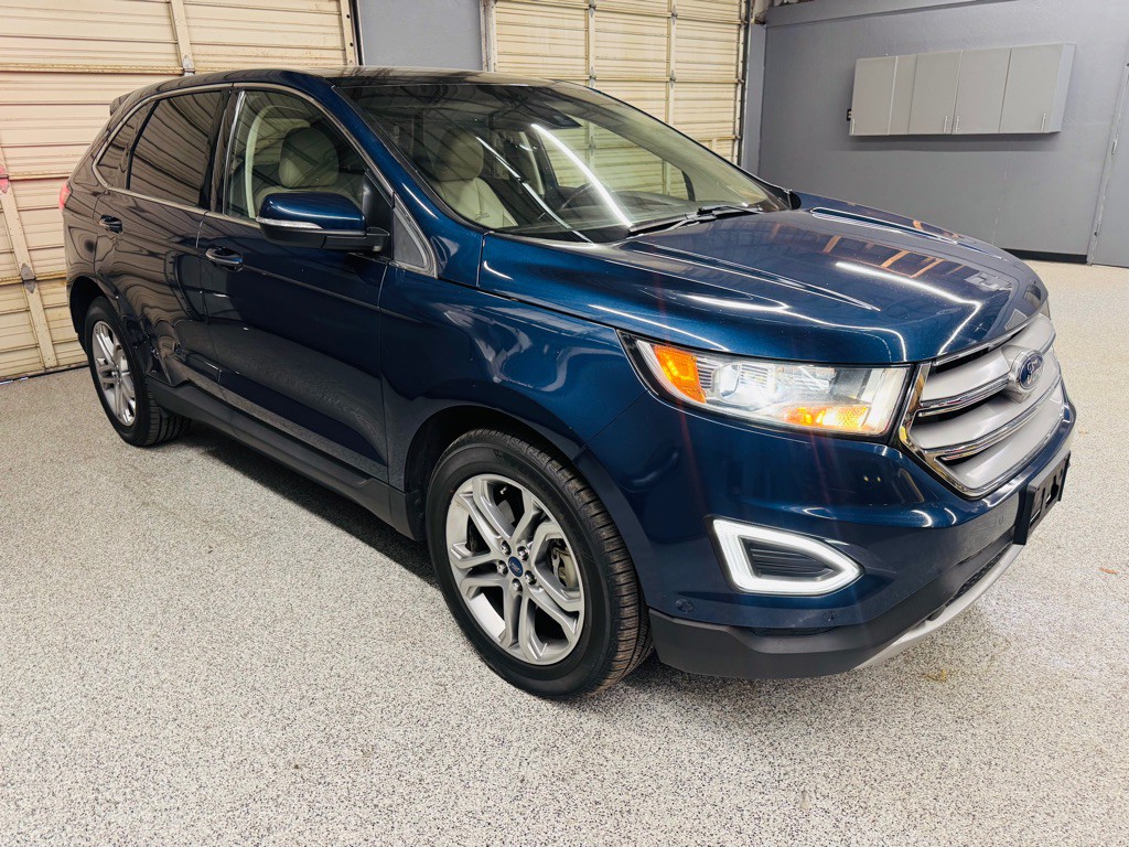 2017 Ford Edge Image 4