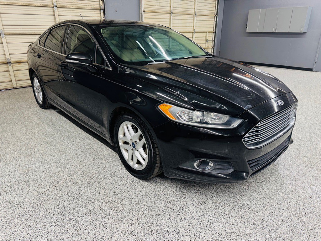 2015 Ford Fusion Image 4