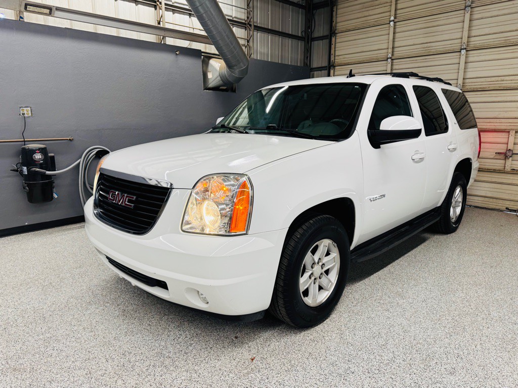 2014 GMC Yukon Image 1