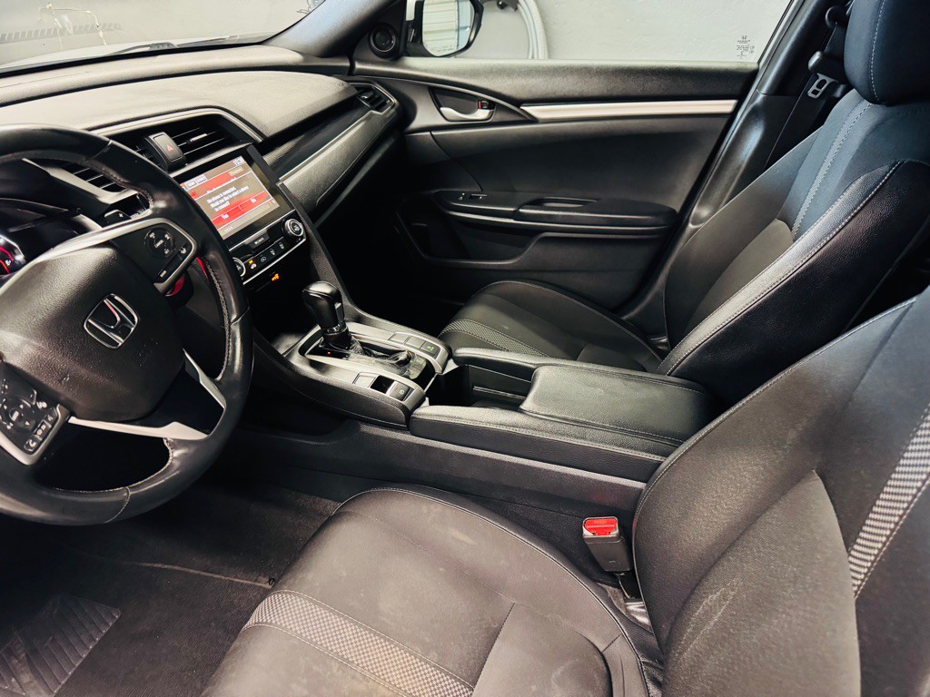 2019 Honda Civic Image 7