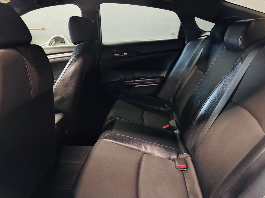 2019 Honda Civic Image 8