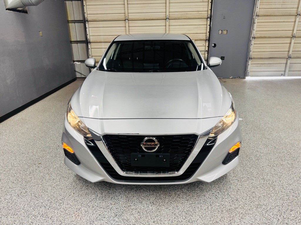 2020 Nissan Altima Image 5
