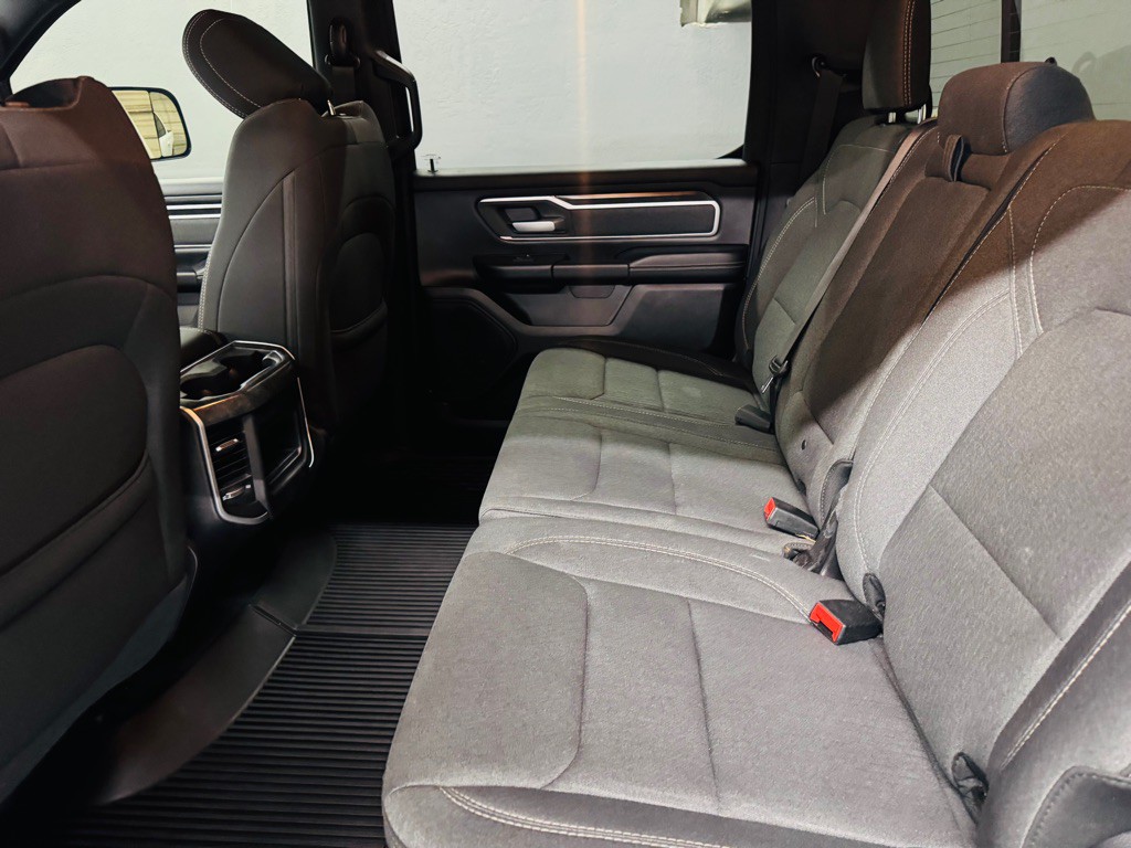 2020 RAM 1500 Image 8
