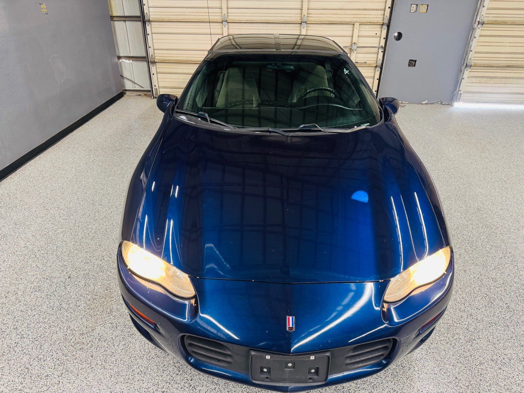 2002 Chevrolet Camaro Image 5