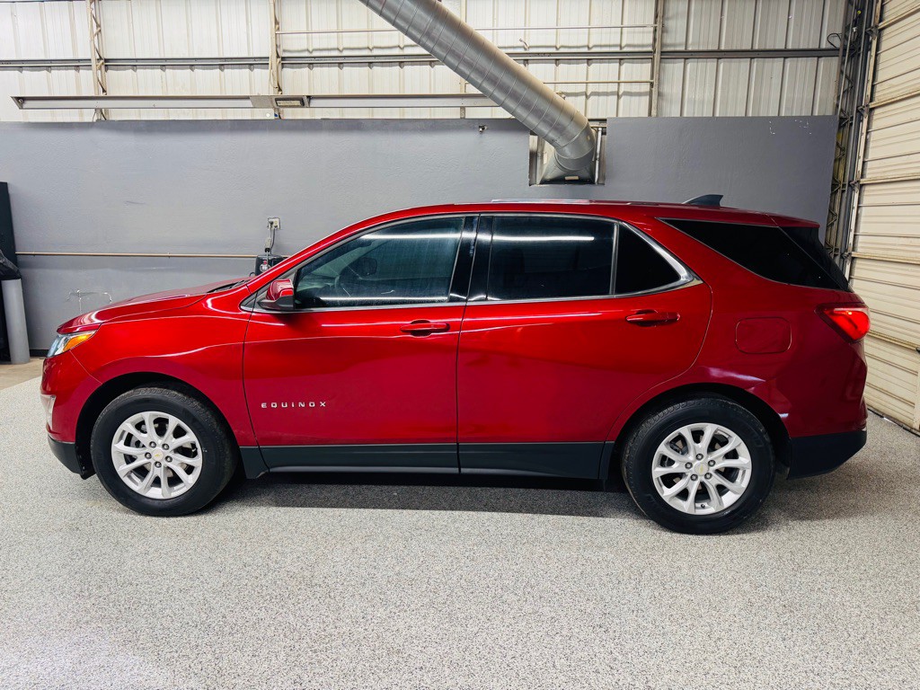 2019 Chevrolet Equinox Image 2
