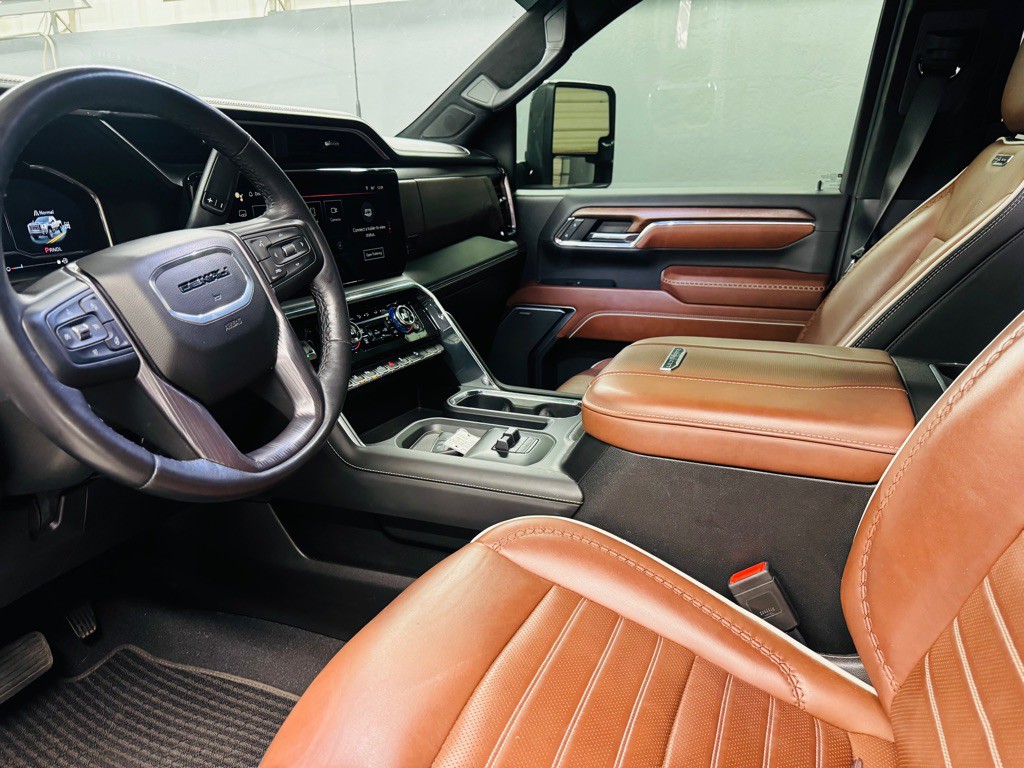 2024 GMC Sierra 3500 Image 7