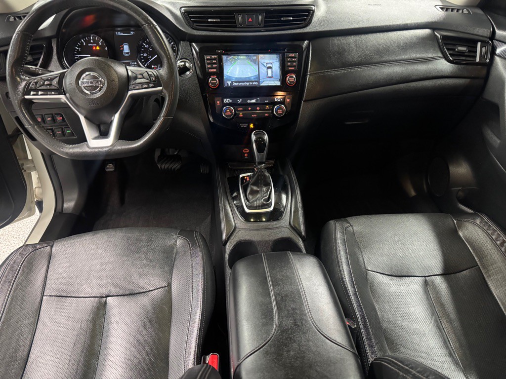 2017 Nissan Rogue Image 6