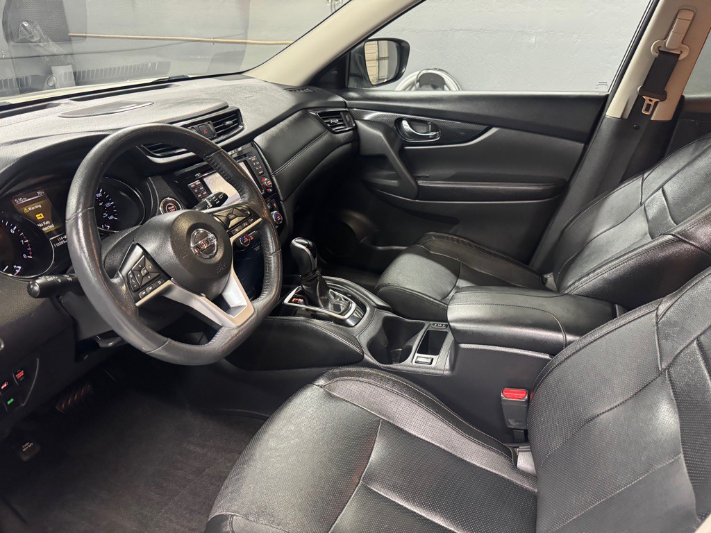 2017 Nissan Rogue Image 7