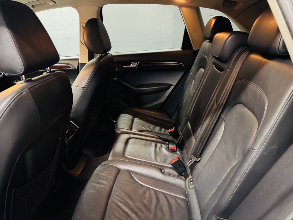 2012 Audi Q5 Image 8
