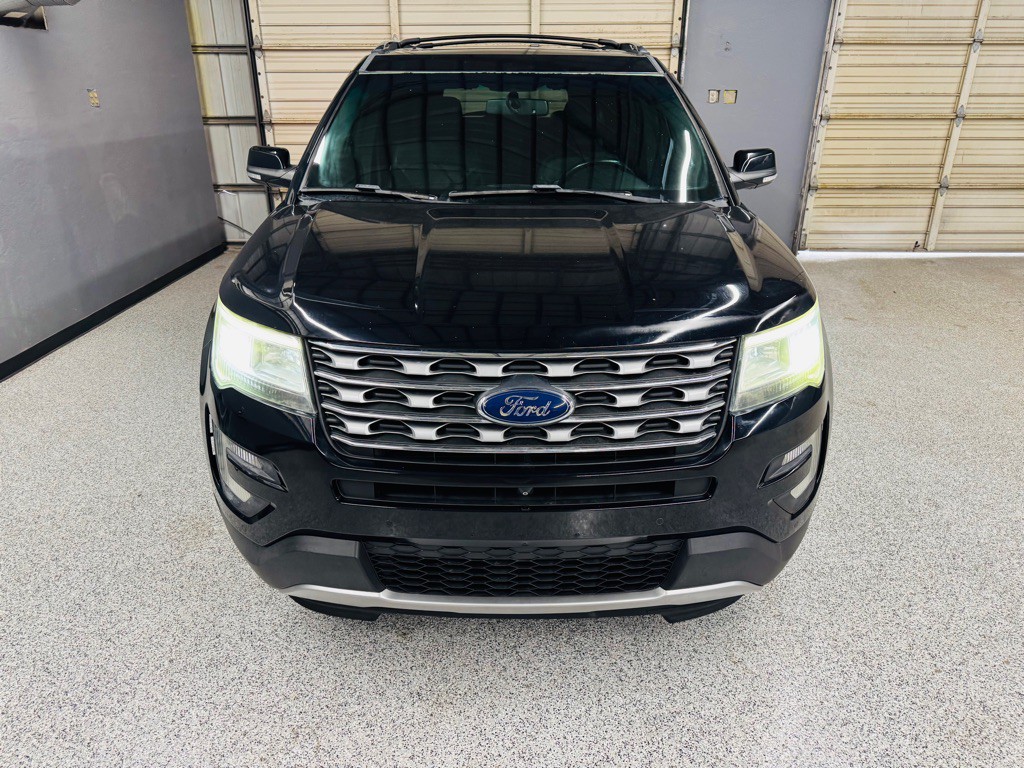 2017 Ford Explorer Image 5