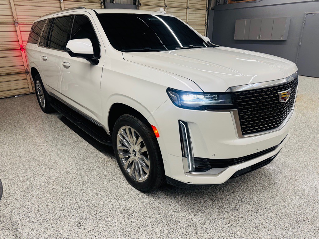 2021 Cadillac Escalade Image 4