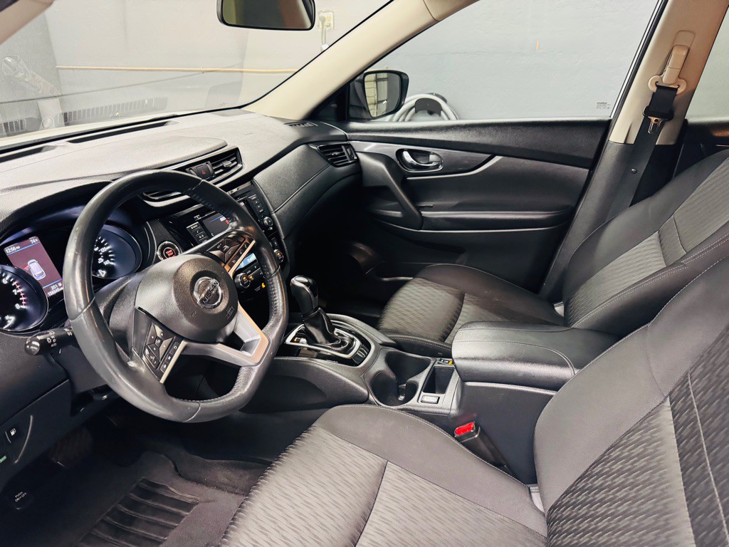 2018 Nissan Rogue Image 7