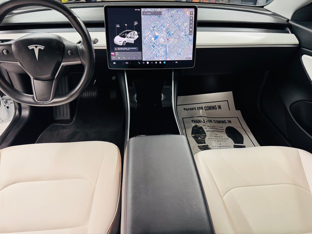 2018 Tesla Model 3 Image 6