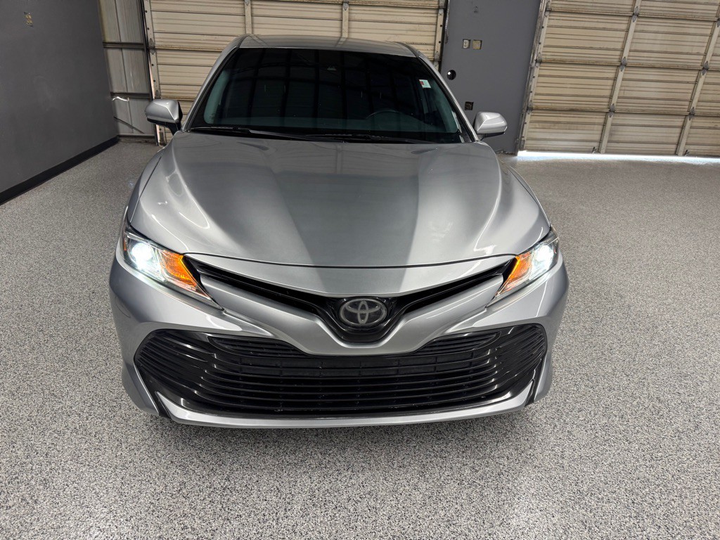 2019 Toyota Camry Image 5
