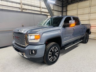 Image for 2016 GMC Sierra 2500 Denali ID: 7062410