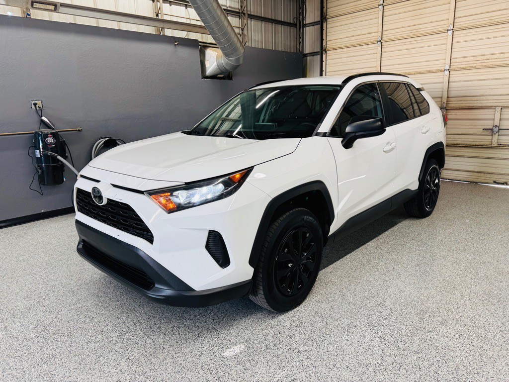 2020 Toyota Rav4 Image 1
