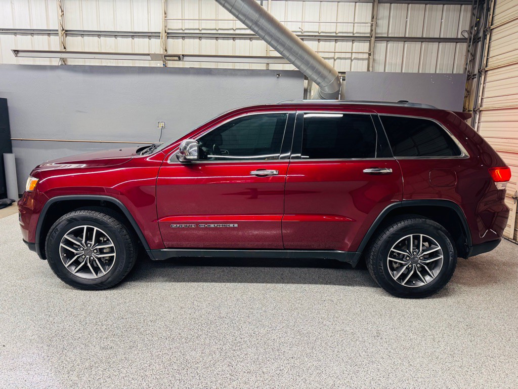 2020 Jeep Grand Cherokee Image 2