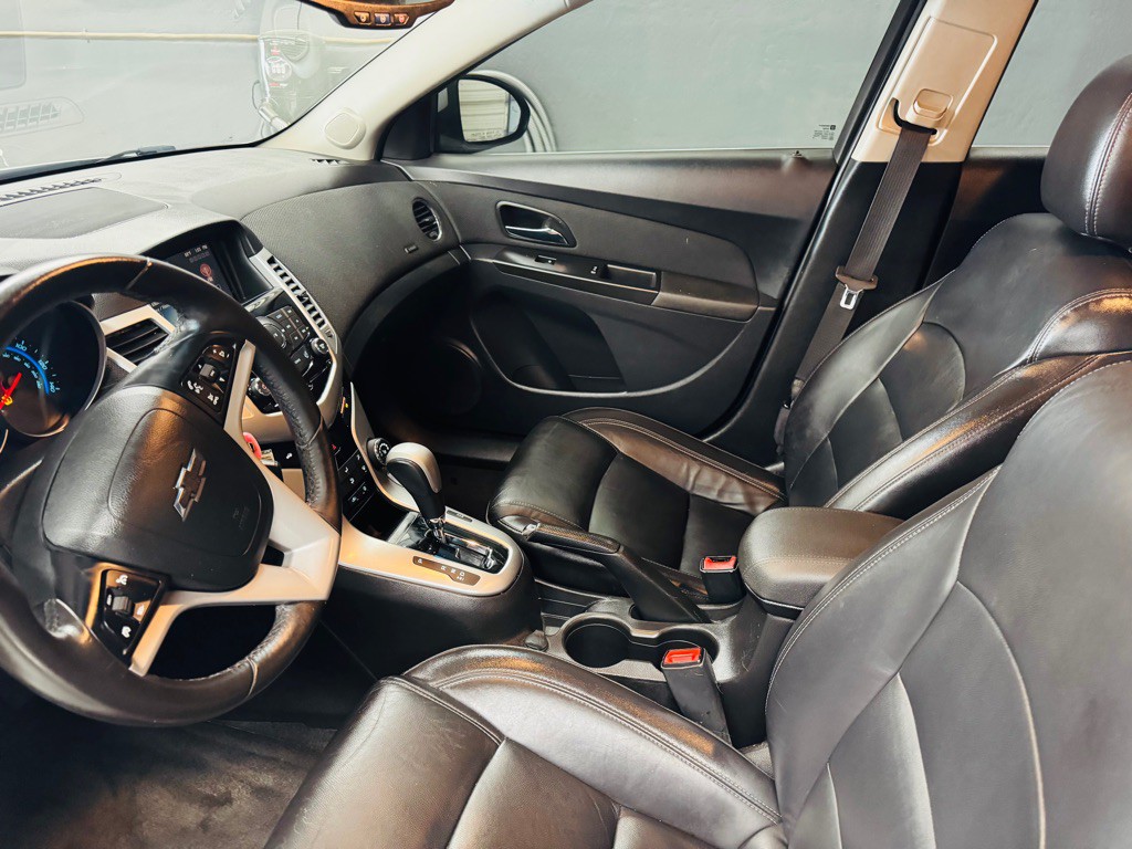 2016 Chevrolet Cruze Image 7