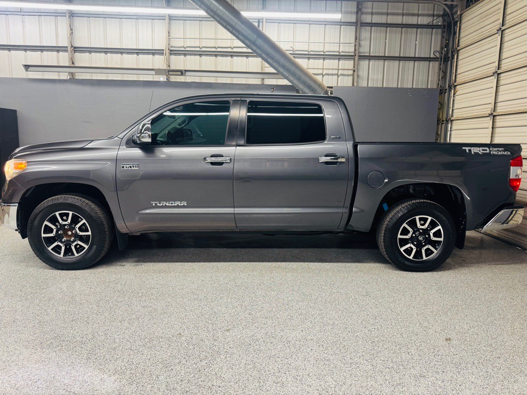 2016 Toyota Tundra Image 2