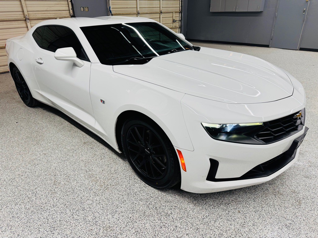 2019 Chevrolet Camaro Image 4