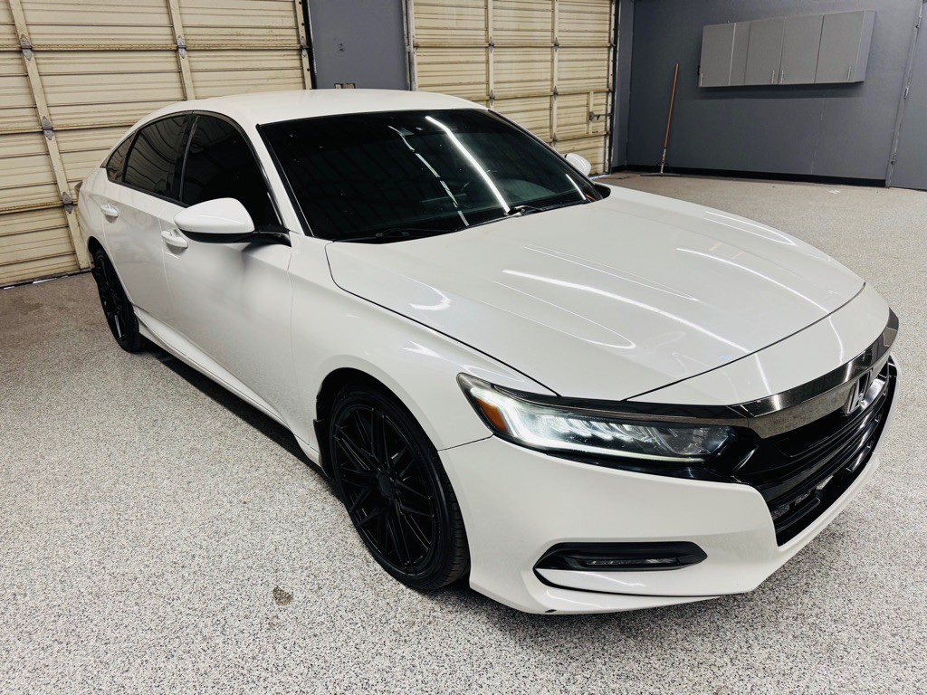 2019 Honda Accord Image 4