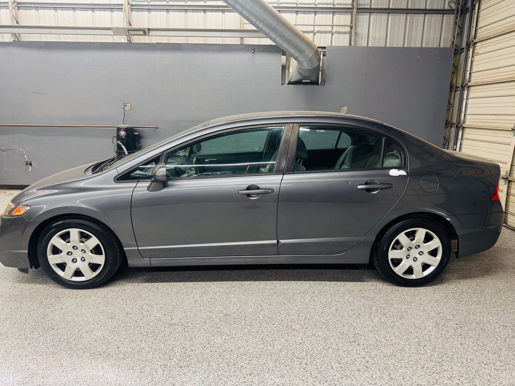 2011 Honda Civic Image 2