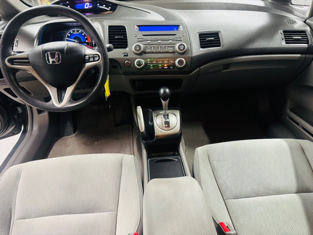 2011 Honda Civic Image 6