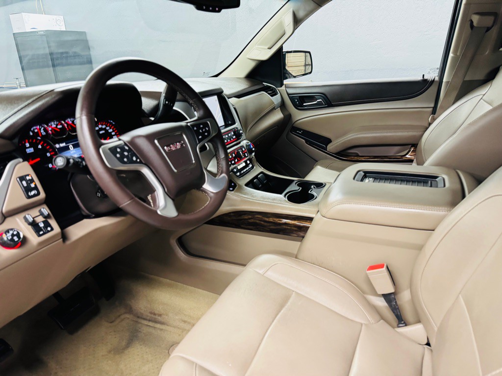 2015 GMC Yukon Image 7
