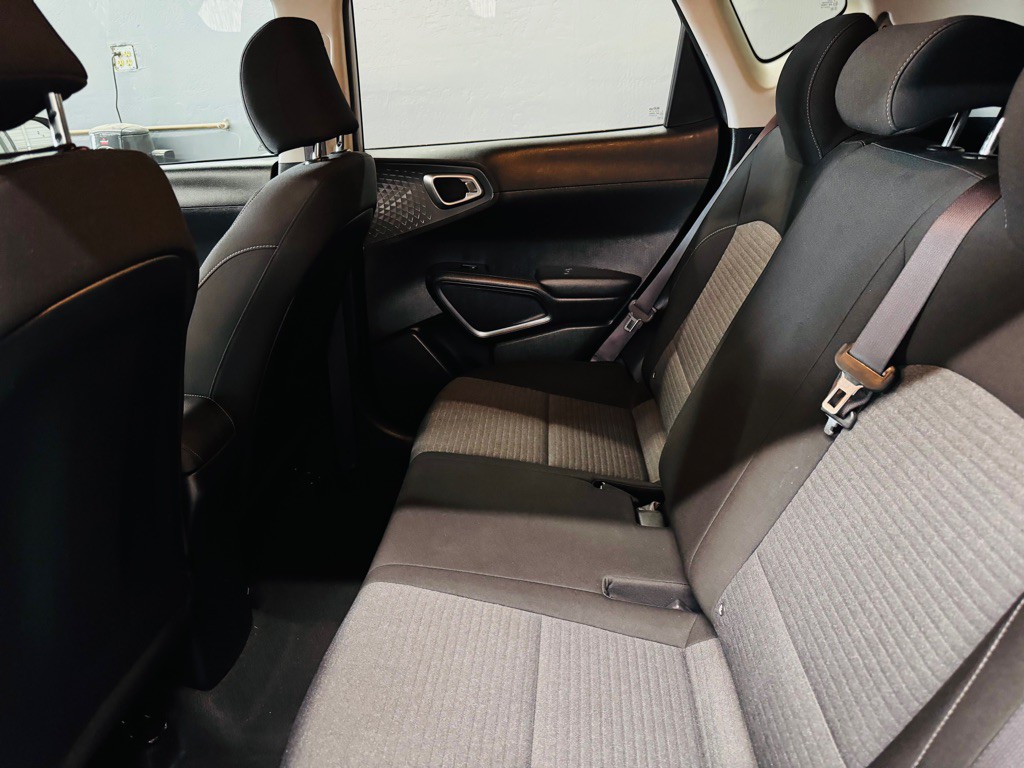 2021 Kia Soul Image 8