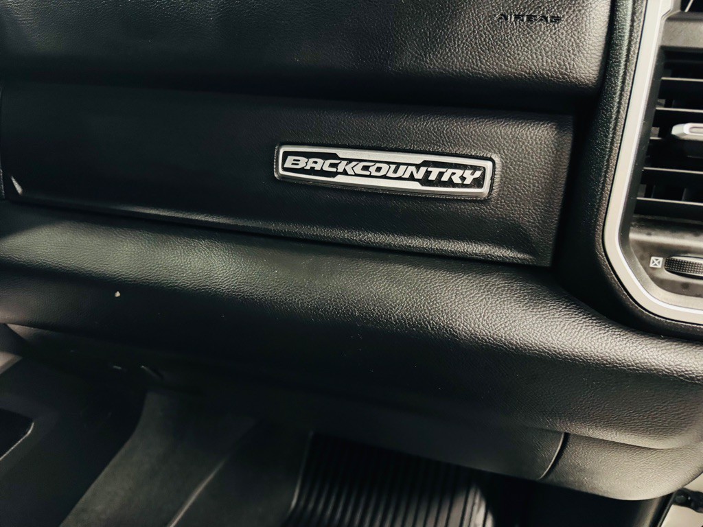 2022 RAM 1500 Image 9