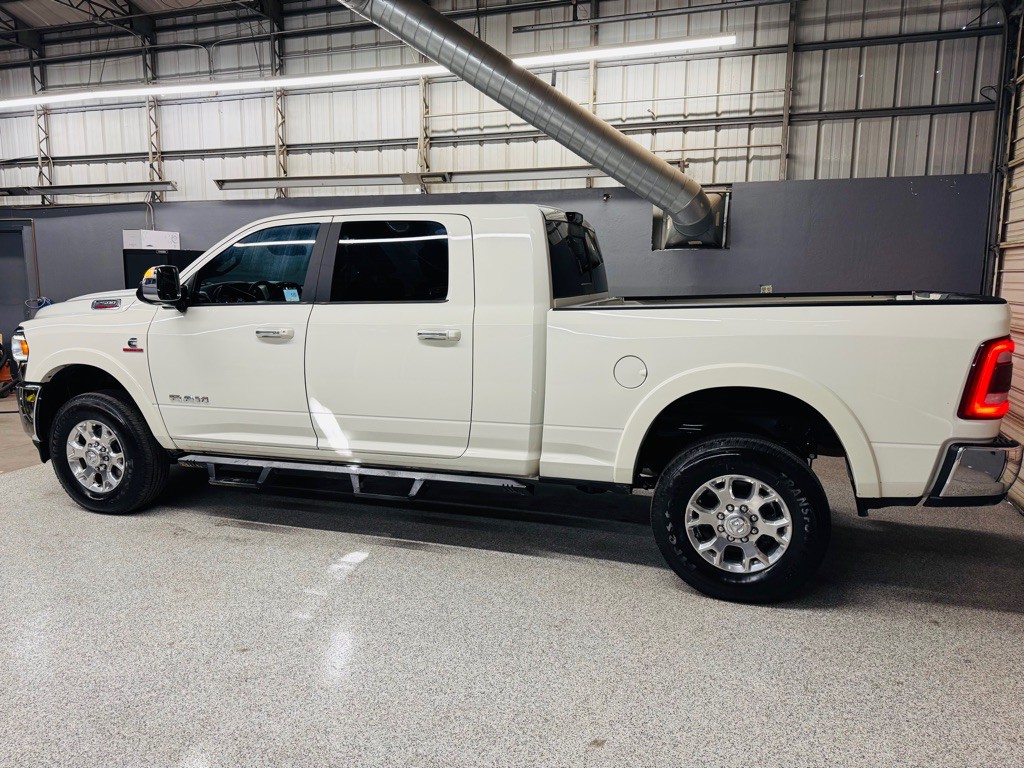 2022 RAM 2500 Image 3