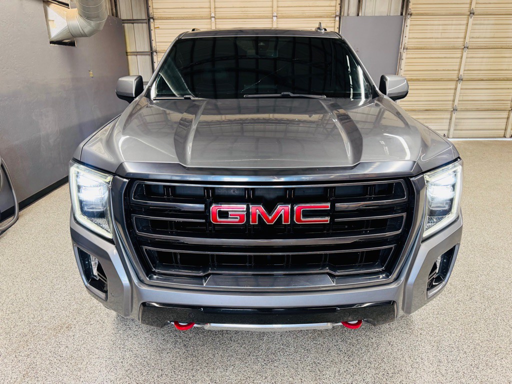 2022 GMC Yukon Image 5