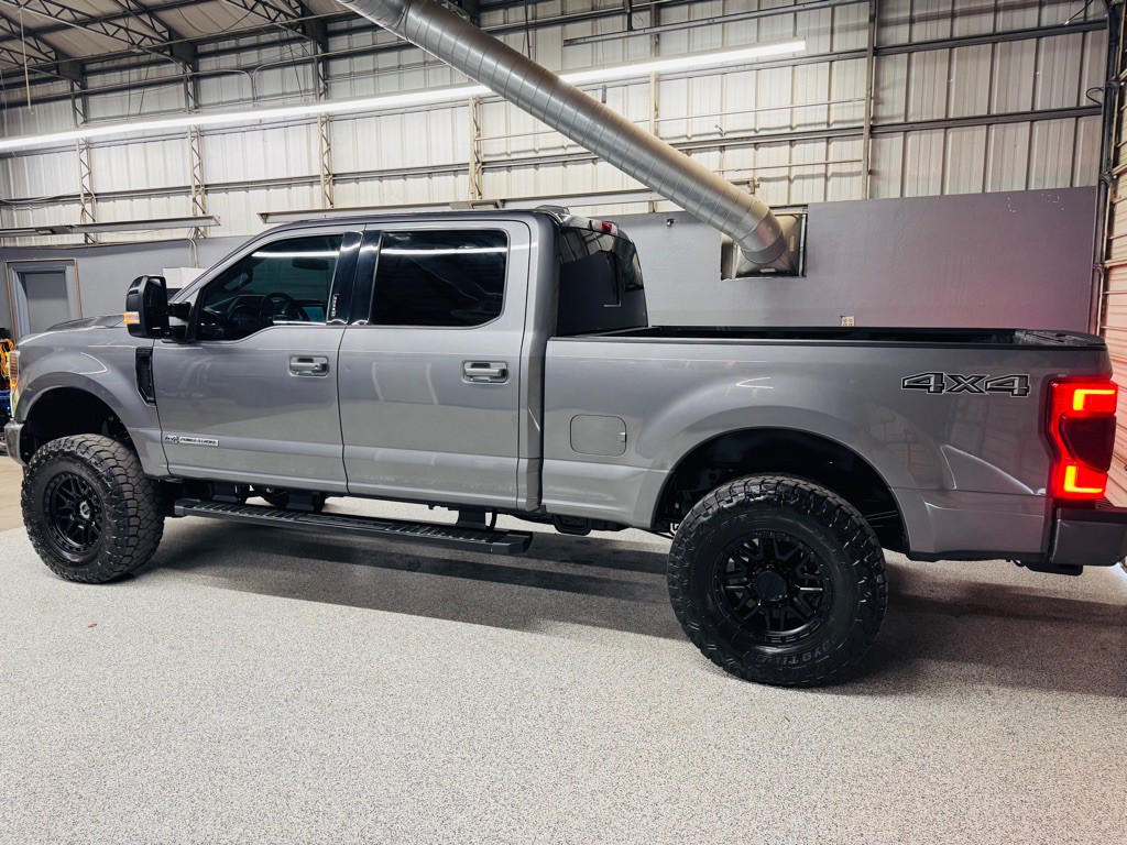2022 Ford F-250 Image 3