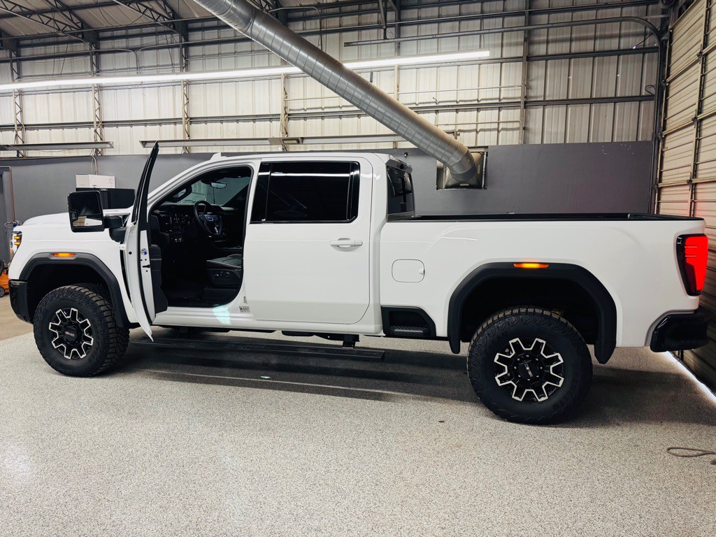 2026 GMC Sierra 2500 Image 3