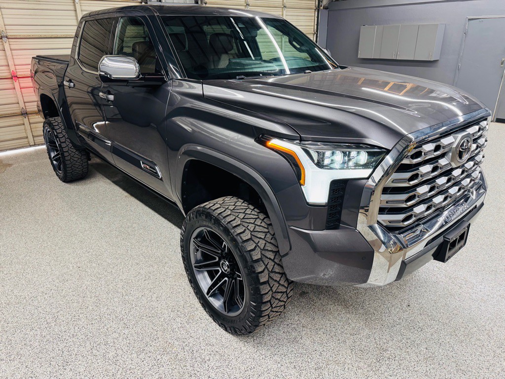 2023 Toyota Tundra Image 5