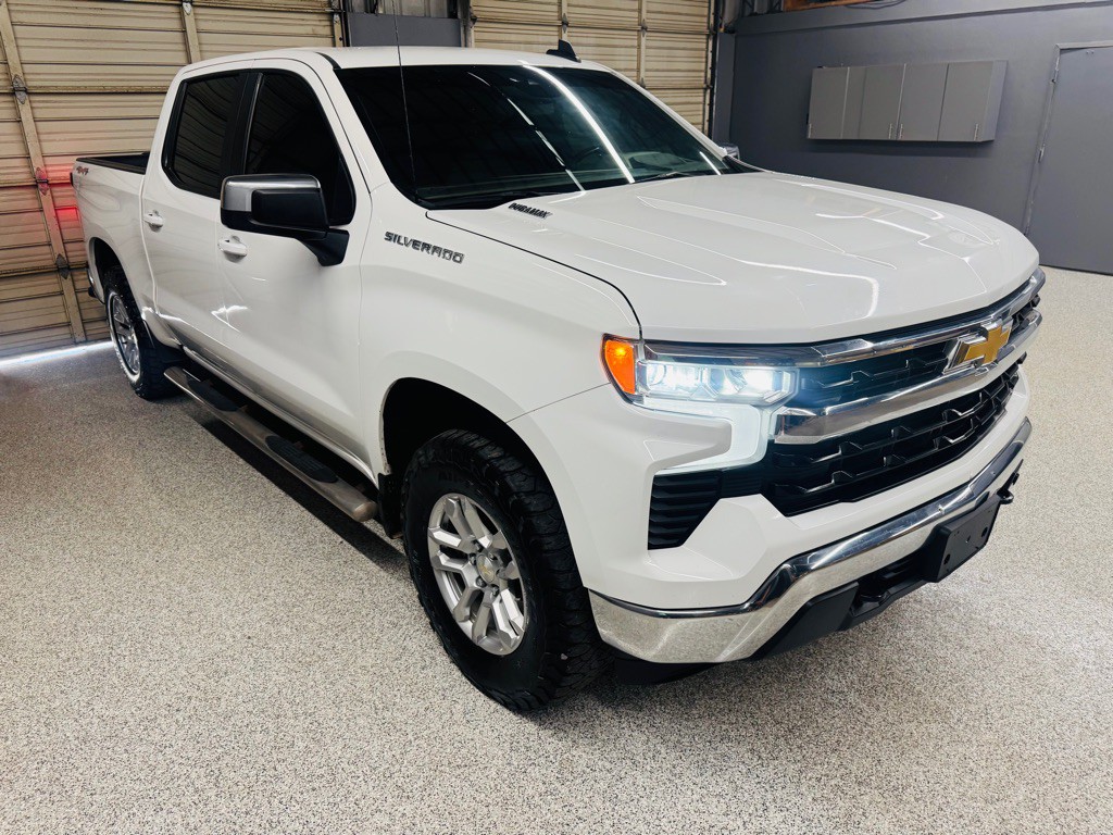 2024 Chevrolet Silverado 1500 Image 4
