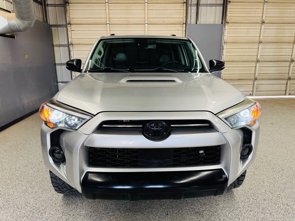 2020 Toyota 4Runner Image 5