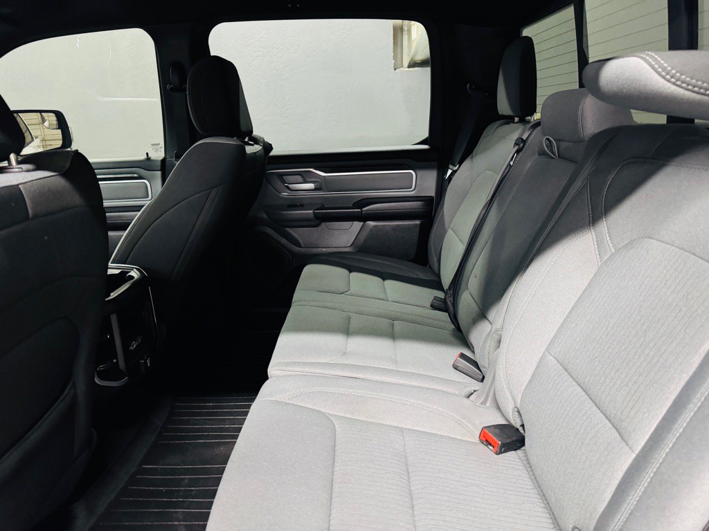2021 RAM 1500 Image 8