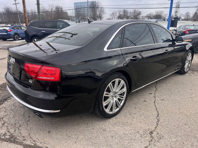 2011 Audi A8 Image 6