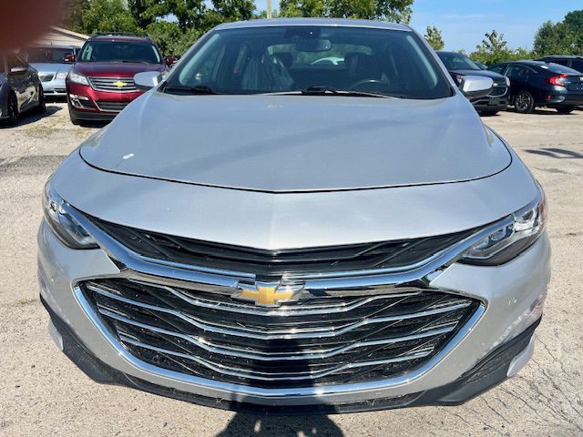 2019 Chevrolet Malibu Image 2