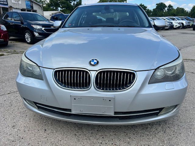 2008 BMW 5 Series Image 2