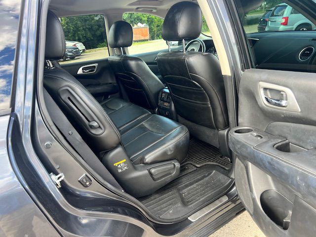 2013 Nissan Pathfinder Image 15