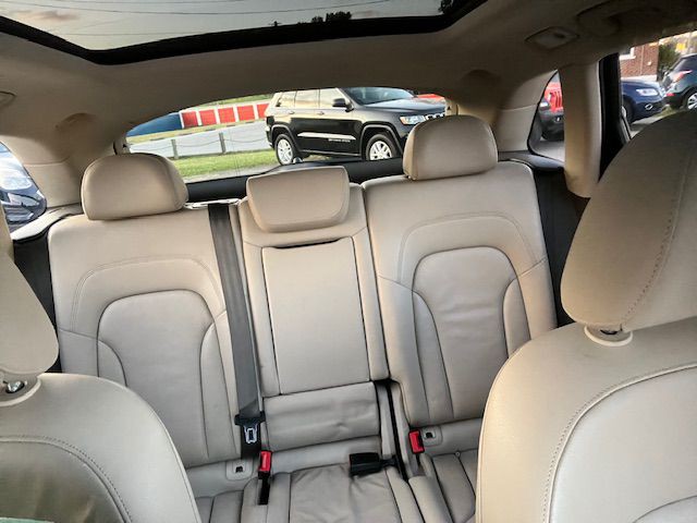 2011 Audi Q5 Image 13
