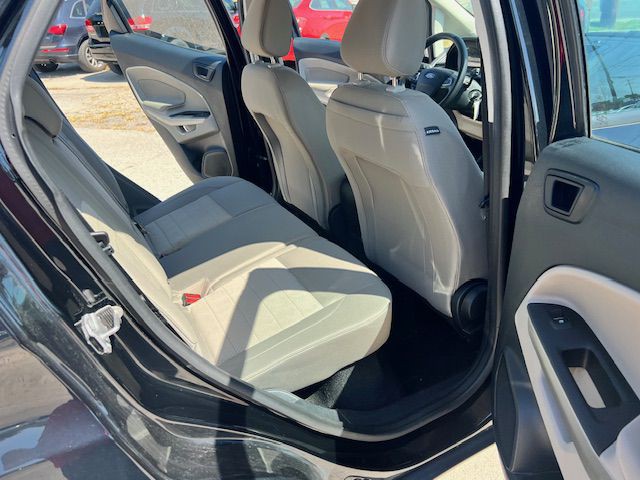 2020 Ford Econoline Image 14